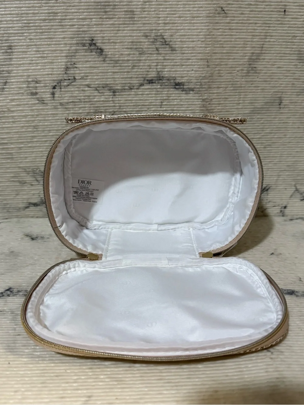 Dior Beauty Sparkly Top-Handle CD Star Accent Cosmetics Case - Picture 9 of 15